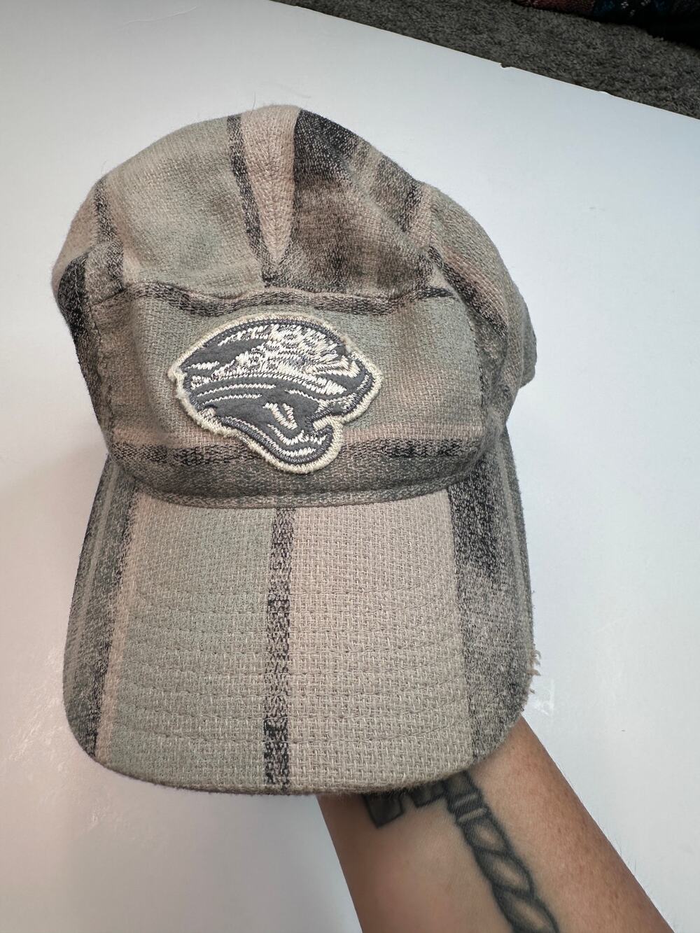 NFL Team Reebok Jacksonville Jags Jaguars Tan Plaid Hat